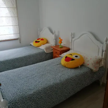 شقة Apartamento En Urbanizacion A Pie De Playa *